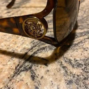 Gucci | Accessories | Stylish Oversized Polorized Gucci 
